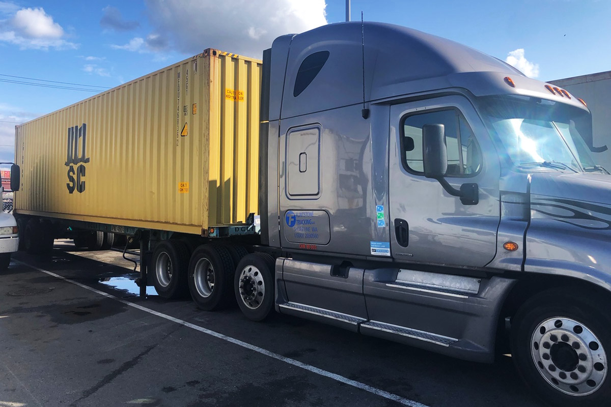 Port-of-Seattle-Trucking-Service